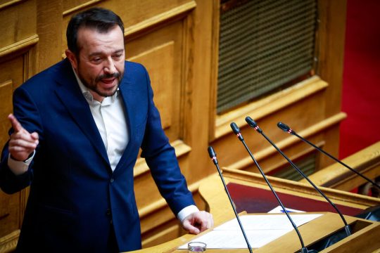 nikos papas